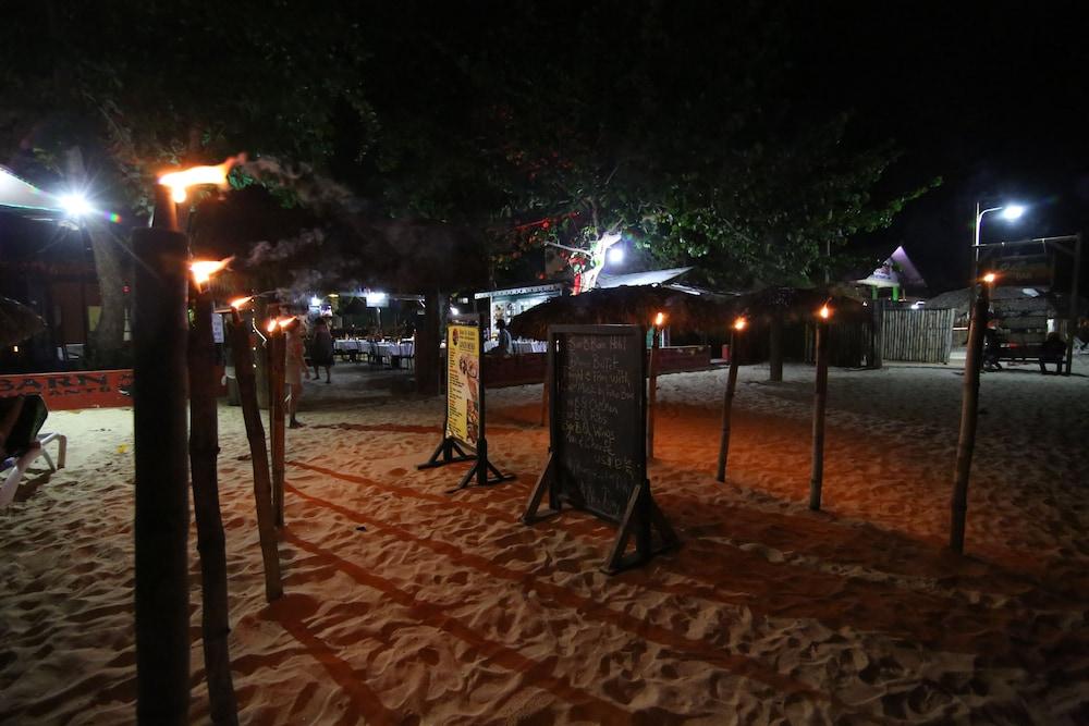Bar-B-Barn Beach Hotel Negril Exterior photo