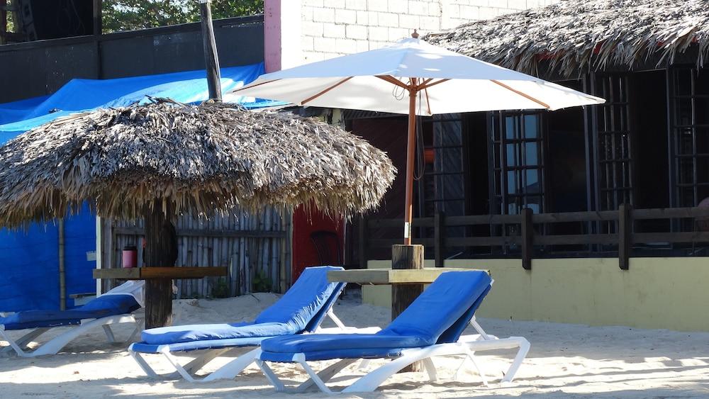 Bar-B-Barn Beach Hotel Negril Exterior photo