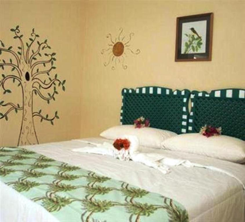 Bar-B-Barn Beach Hotel Negril Room photo