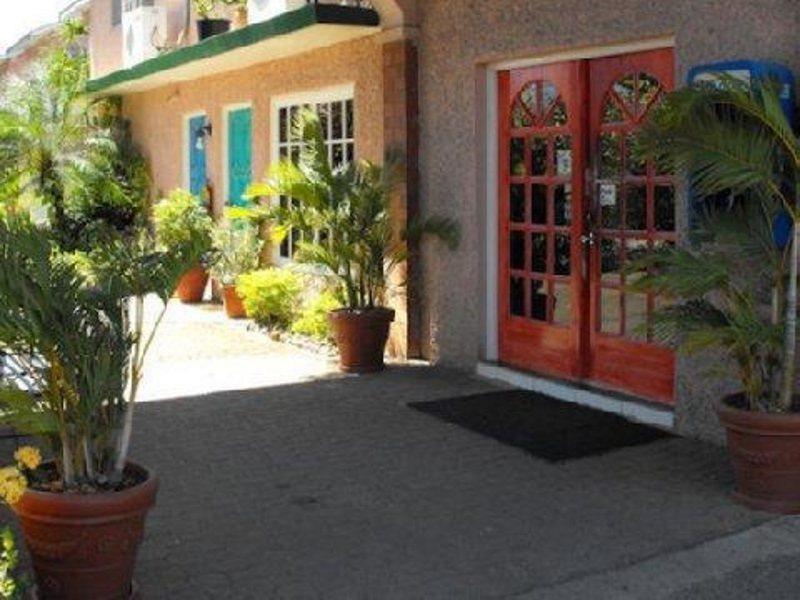 Bar-B-Barn Beach Hotel Negril Exterior photo